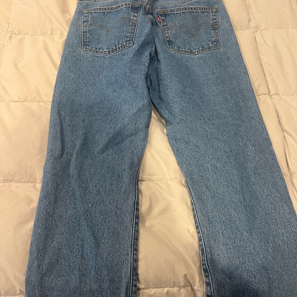 Levi jeans size 30 - Picture 6 of 6